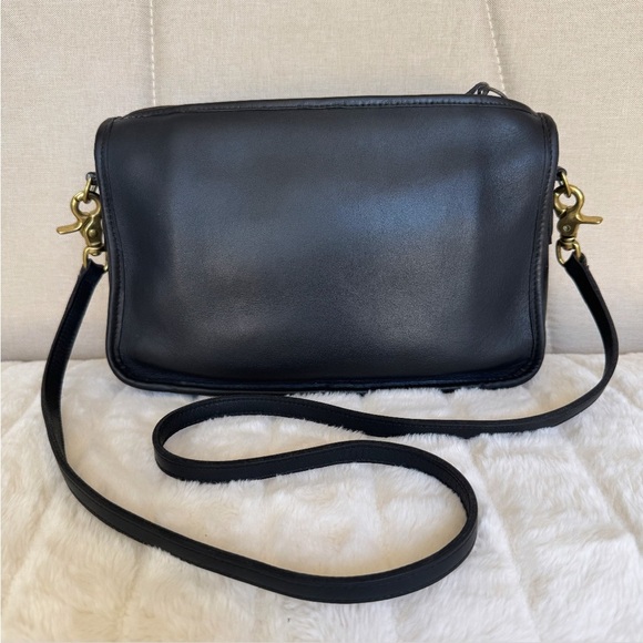VINTAGE COACH Black Leather Companion Shoulder / Crossbody Bag Made In USA - Picture 6 of 16